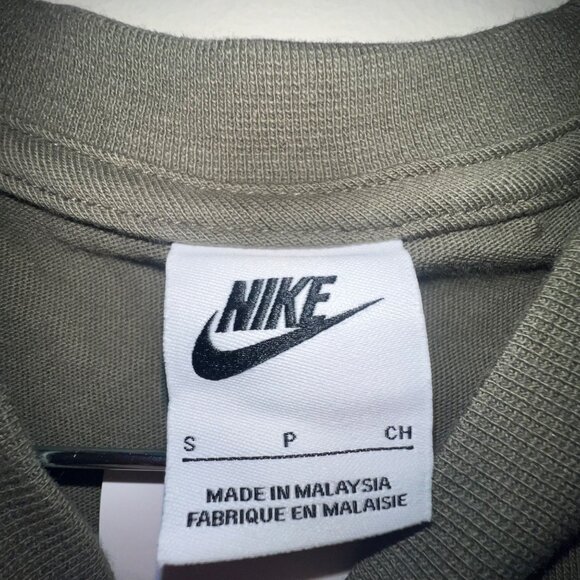 Nike Kids Olive Green T-Shirt Dress, Size Small‎ - Picture 5 of 9